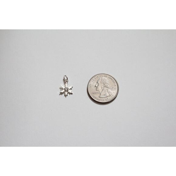 Sterling Silver Snowflake Charm, Sterling Silver Christmas Snowflake Charm - Picture 5 of 6